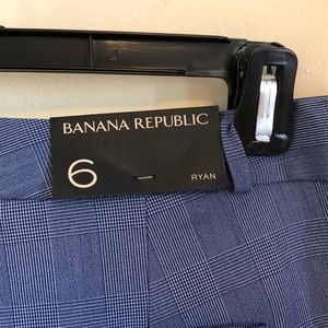 Banana Republic blue plaid trousers - size 6